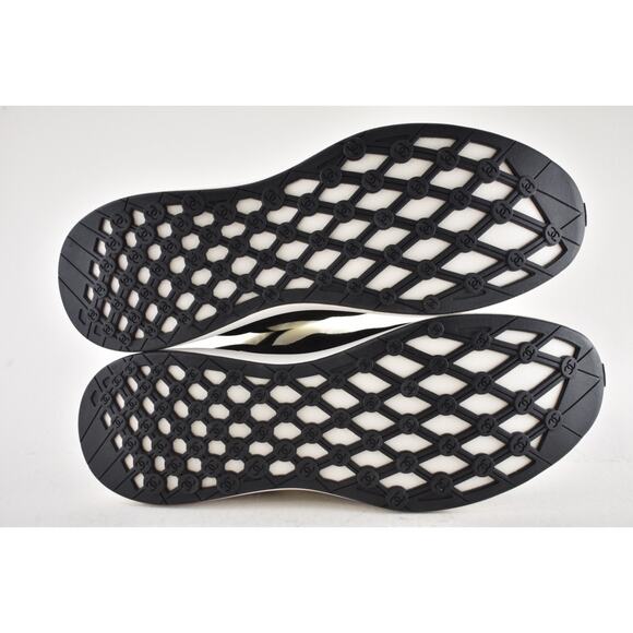 Chanel 21P Mens Grey Black White CC Logo Low Top Lace Up Trainer Sneaker 44 11 - Picture 13 of 13